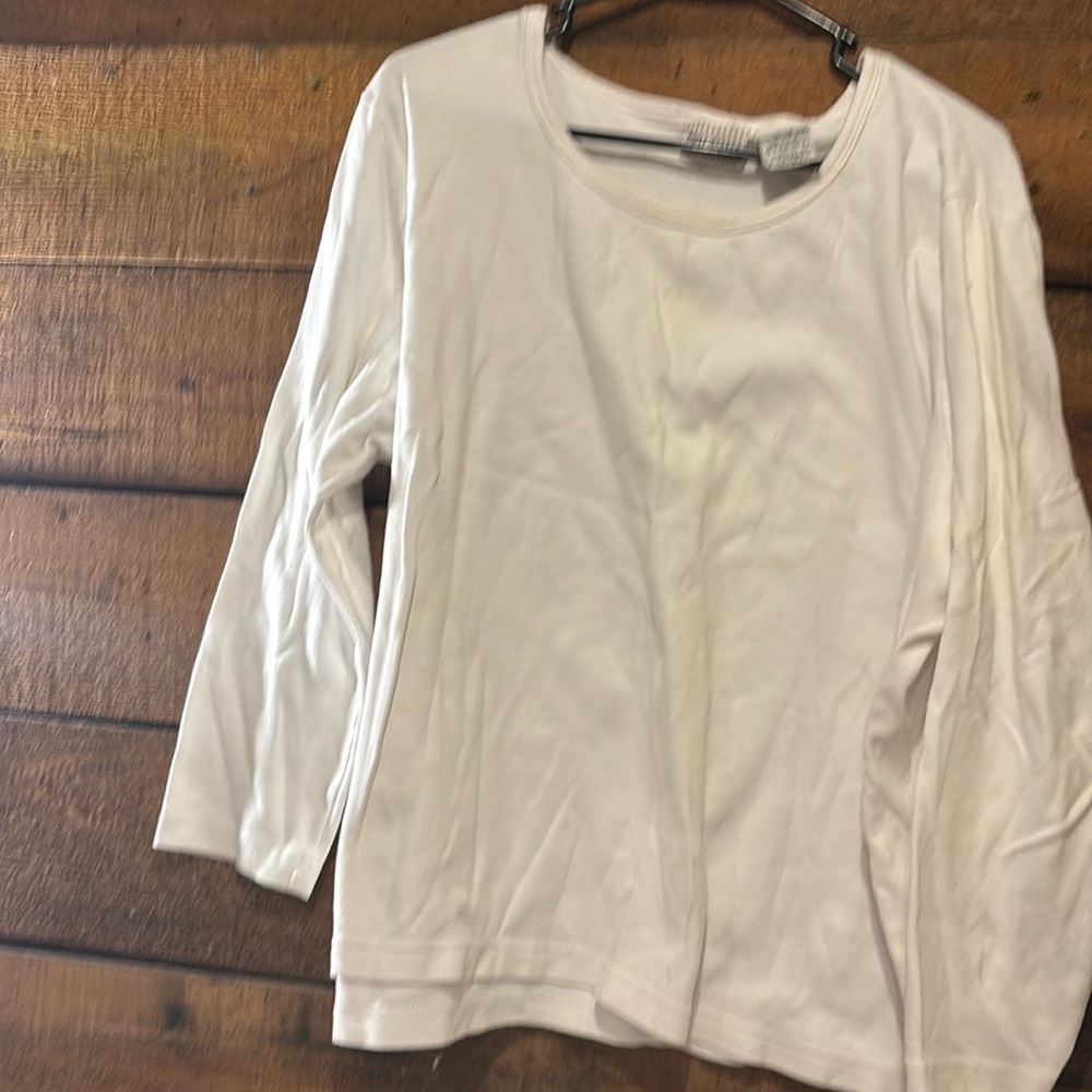 Casual white shirt 3/4 sleeves